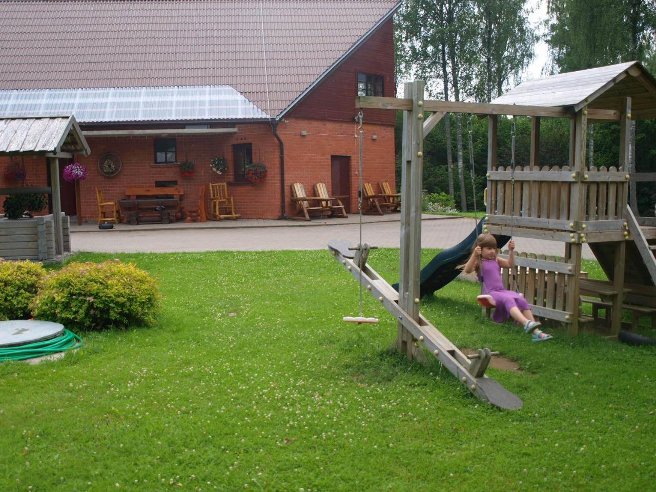 Guest House Pilskalni Rubene Exterior photo
